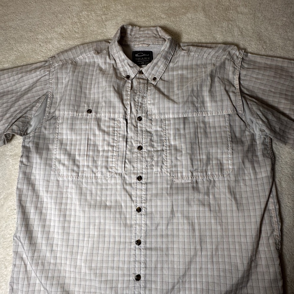 Drake Clothing‎ Company Men's XL Plaid Short Sleeve Fishing Shirt Ventilated